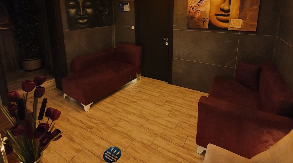 Fengo Hotel 43/69