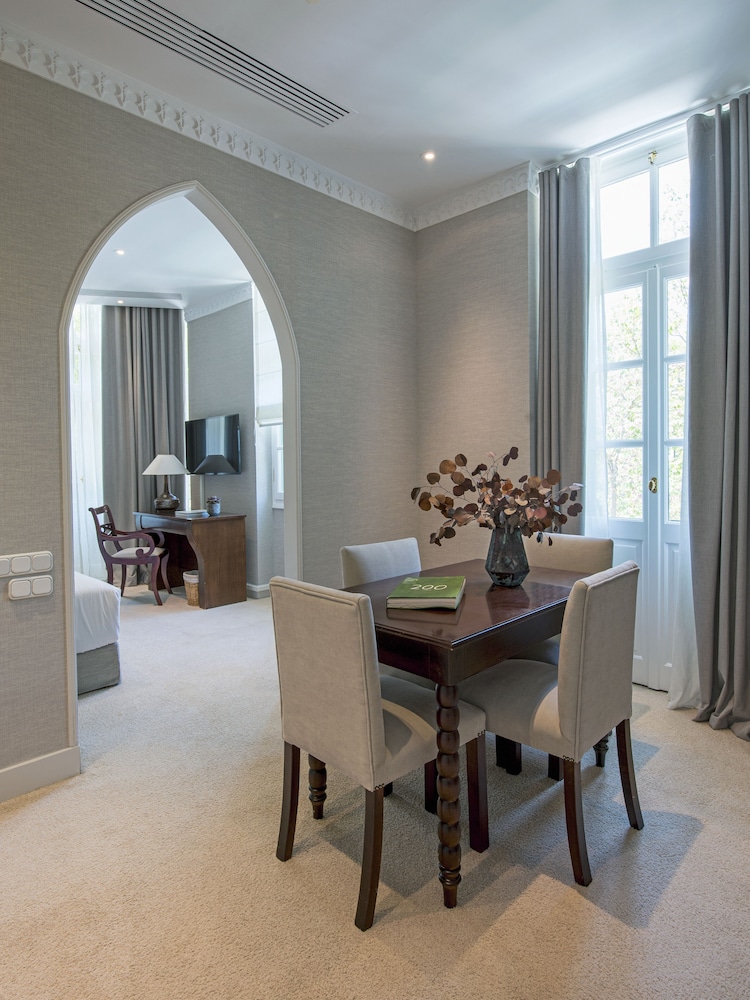 THE KEFALARI SUITES 29/33