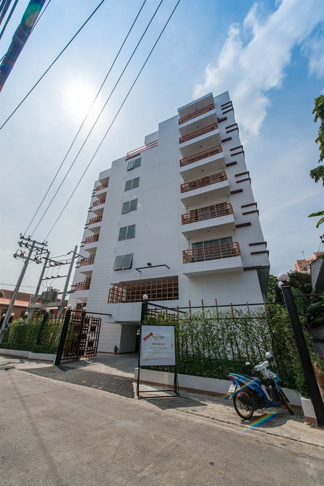 Icheck Inn Residence Sathorn 42/50