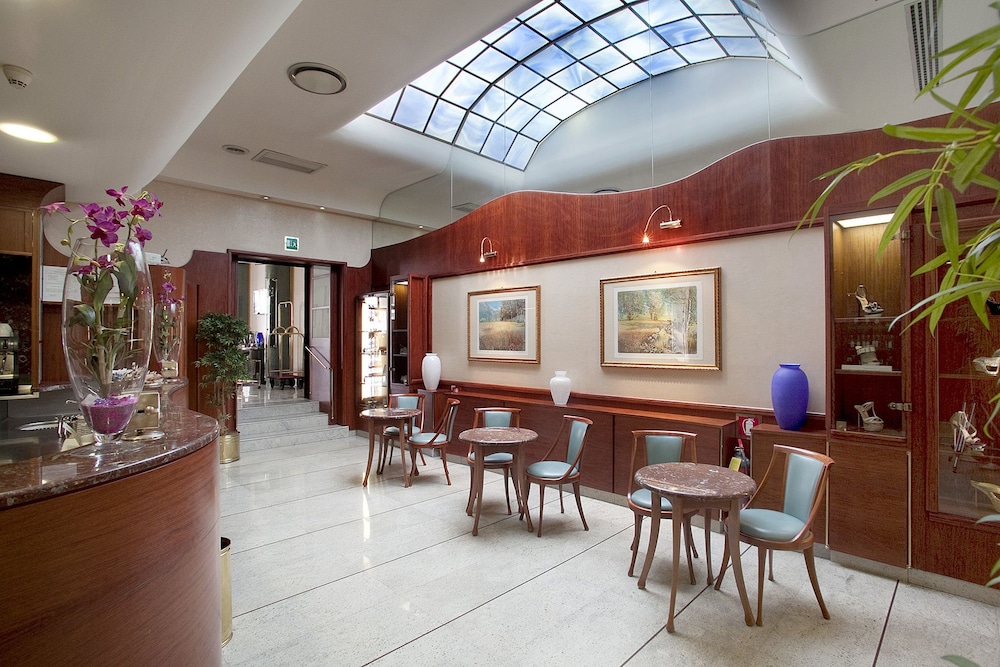Palace Hotel 31/50