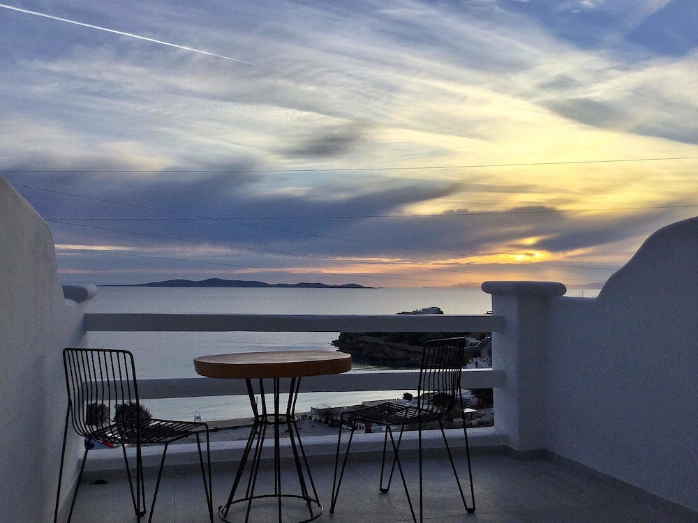Villa Elina Suites And More 35/46