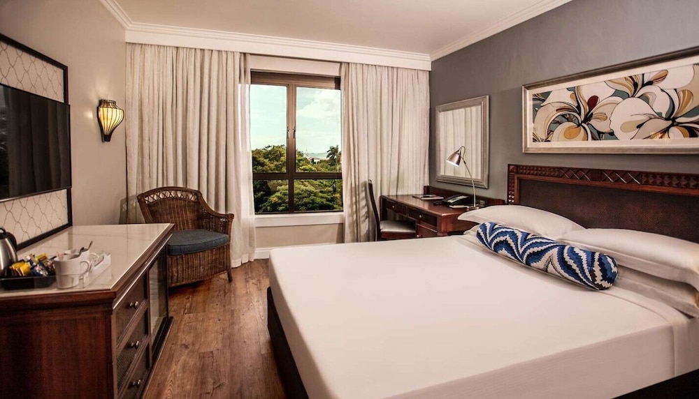 Southern Sun Dar Es Salaam hotel 11/61