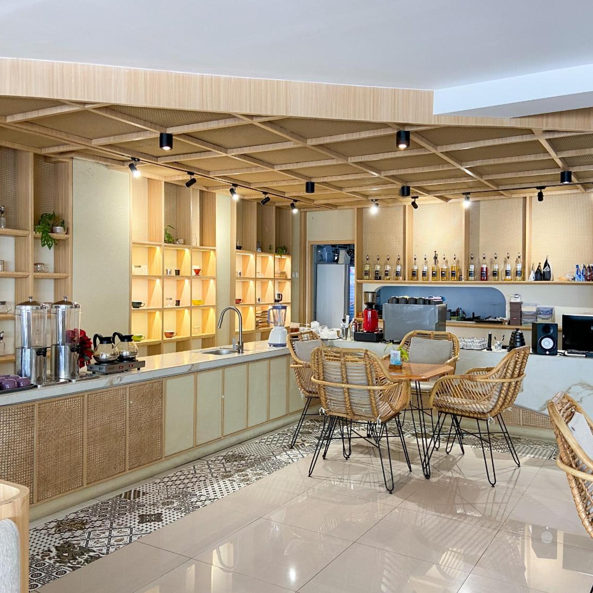 Masri Living by Daphna Management 35/38