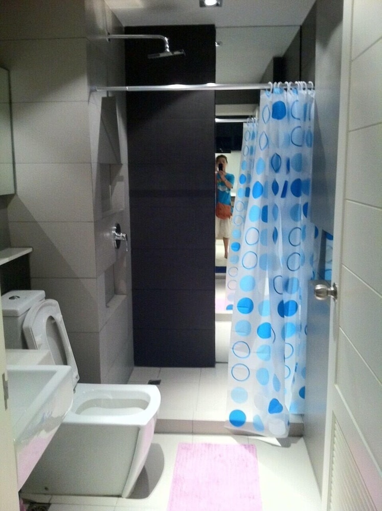 Thanyalak At The Gallery Condominium photo5