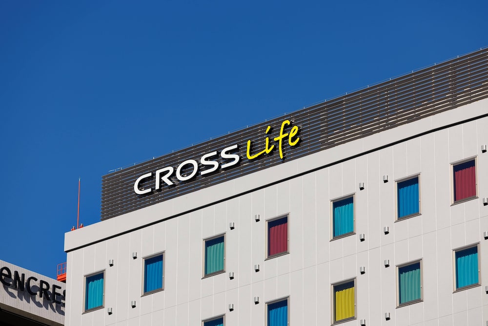 Cross Life Hakata Yanagibashi 3/50