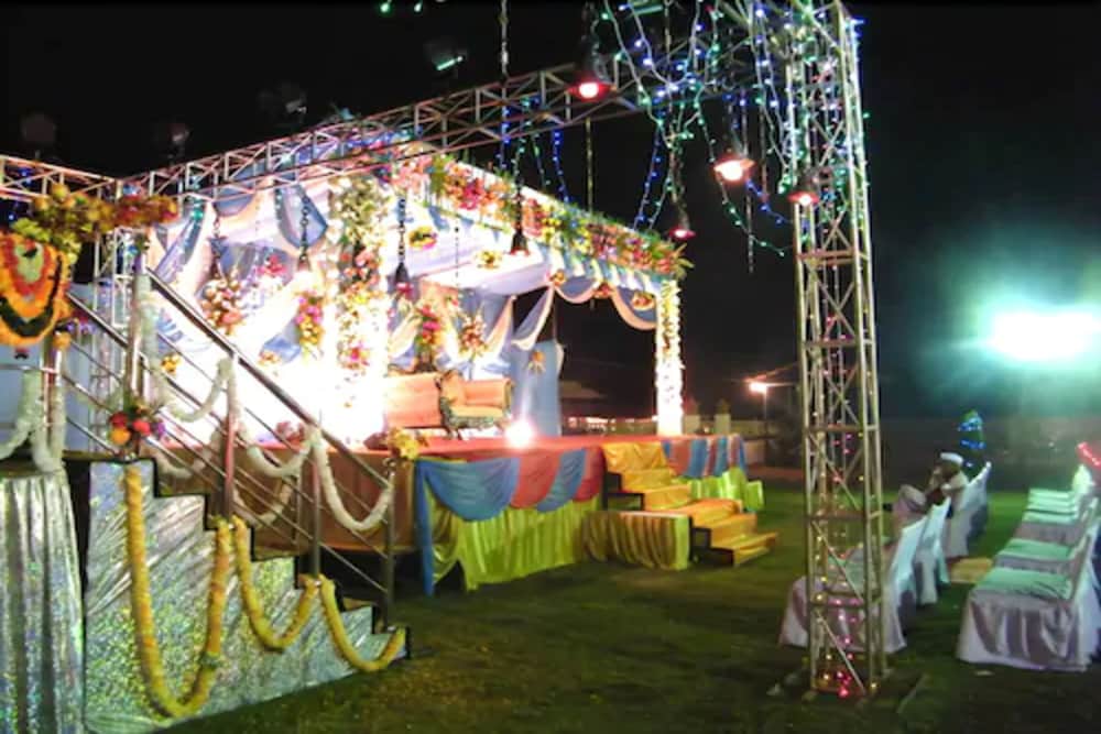 HOTEL SWARAJ RESORTS 66/73