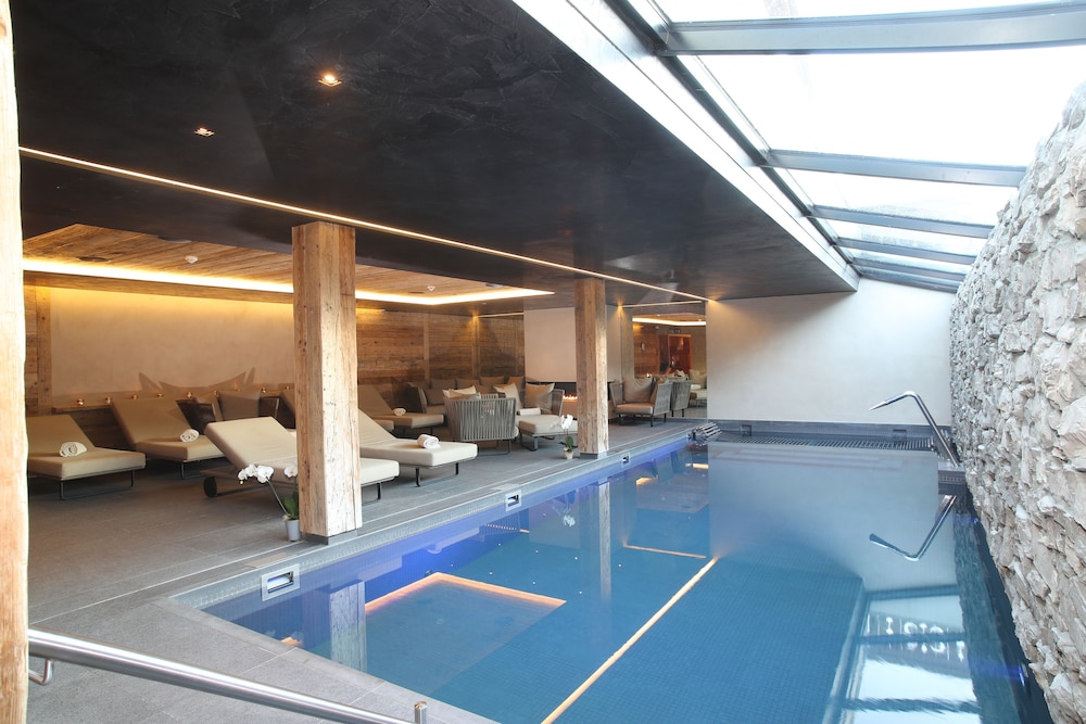 Hotel de Rougemont and Spa 22/50