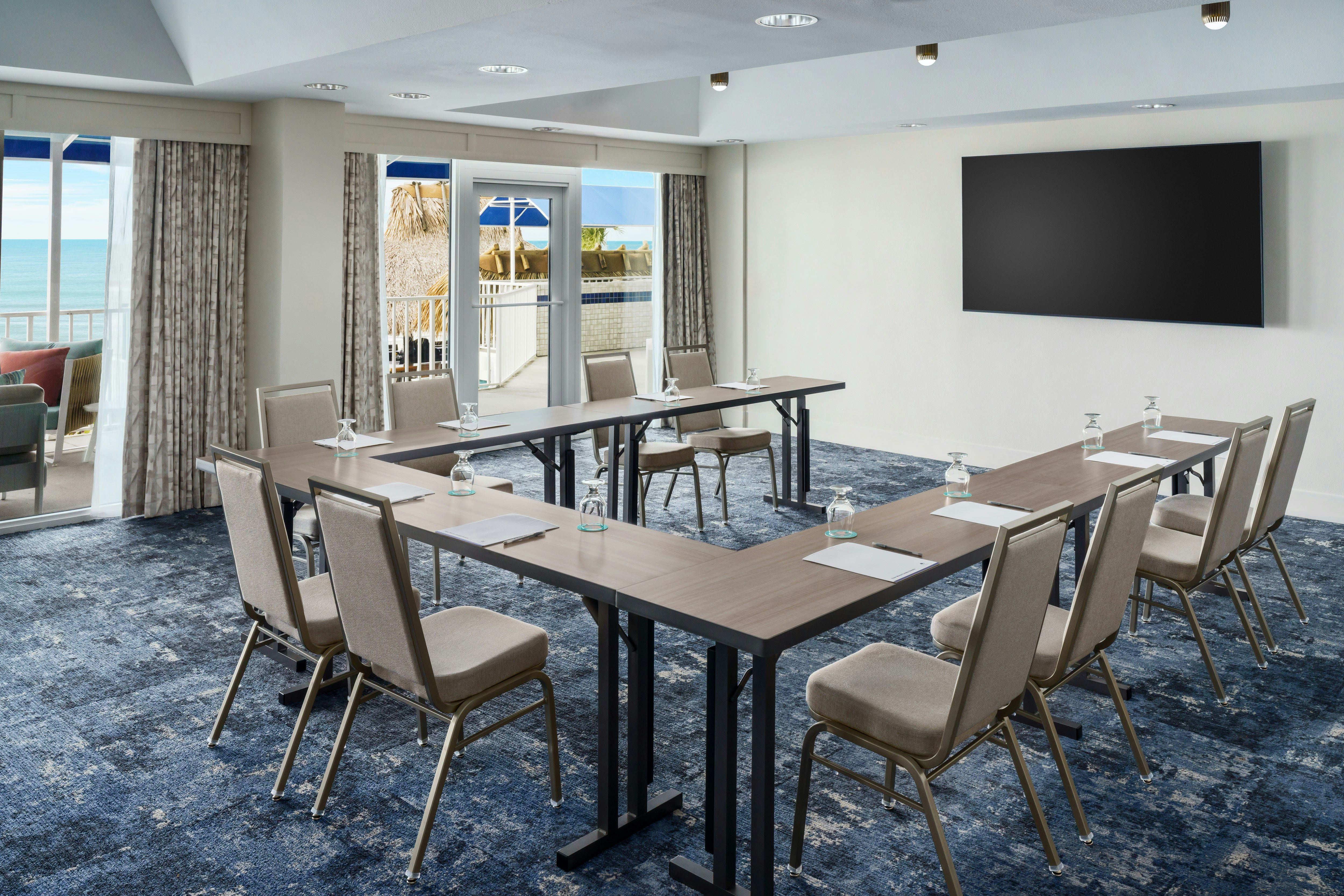 DoubleTree Beach Resort by Hilton Tampa Bay - North Redington Beach 48/59