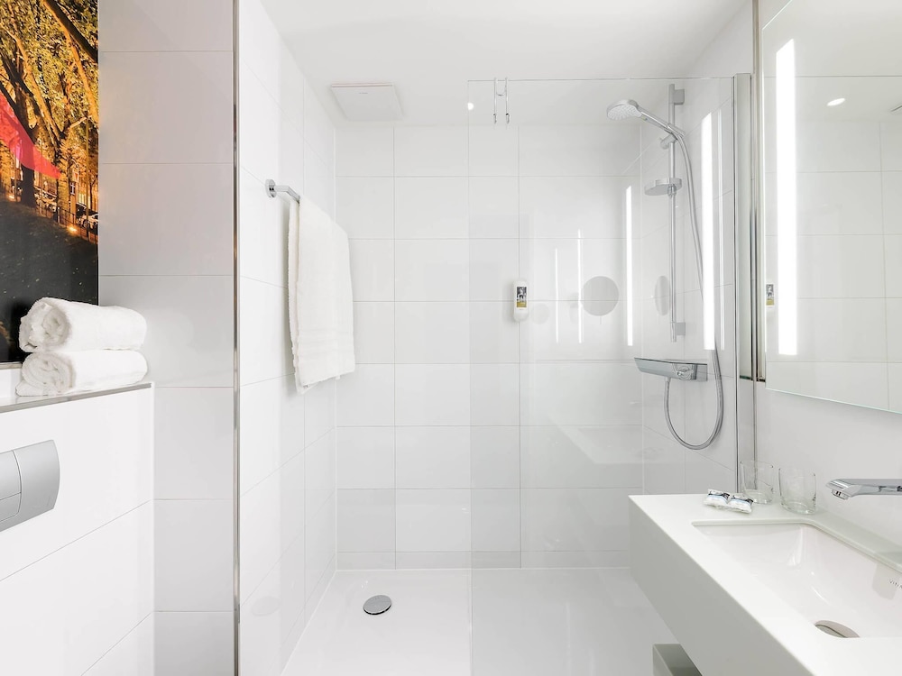 Mercure Hotel Duesseldorf Zentrum 62/63
