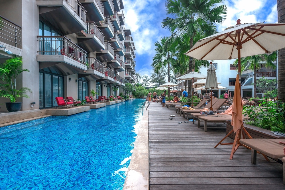 Baan Laimai Beach Resort 59/66