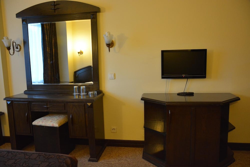 GENC YAZICI HOTEL 38/45