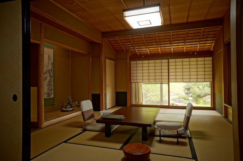 Meisho Sansuien - Yuda Onsen - 15/25