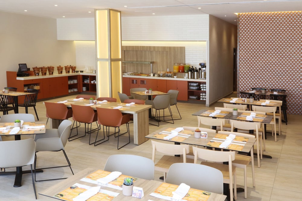 City Express Plus by Marriott Puerto Vallarta 46/59