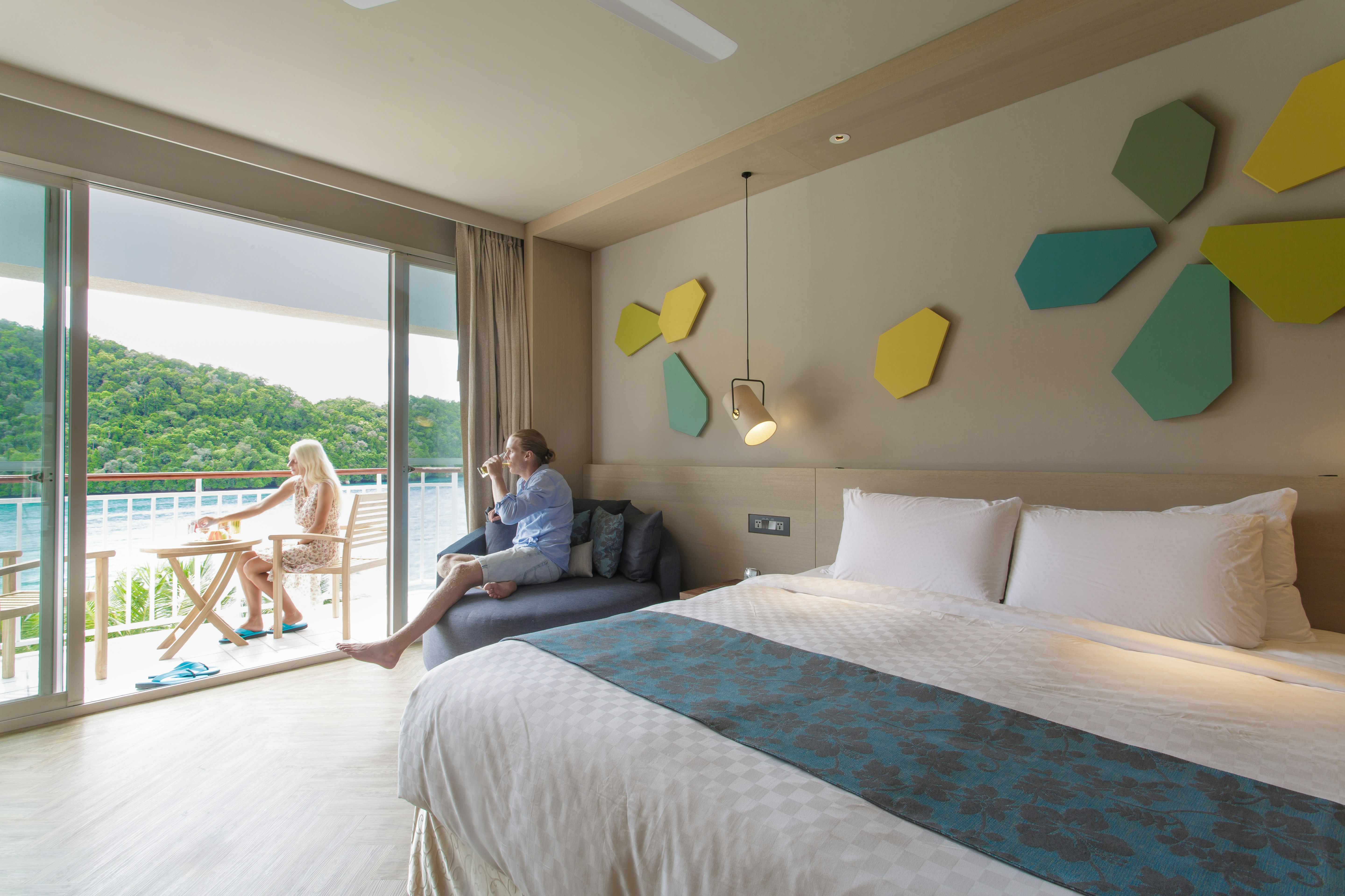 Palau Royal Resort 15/50