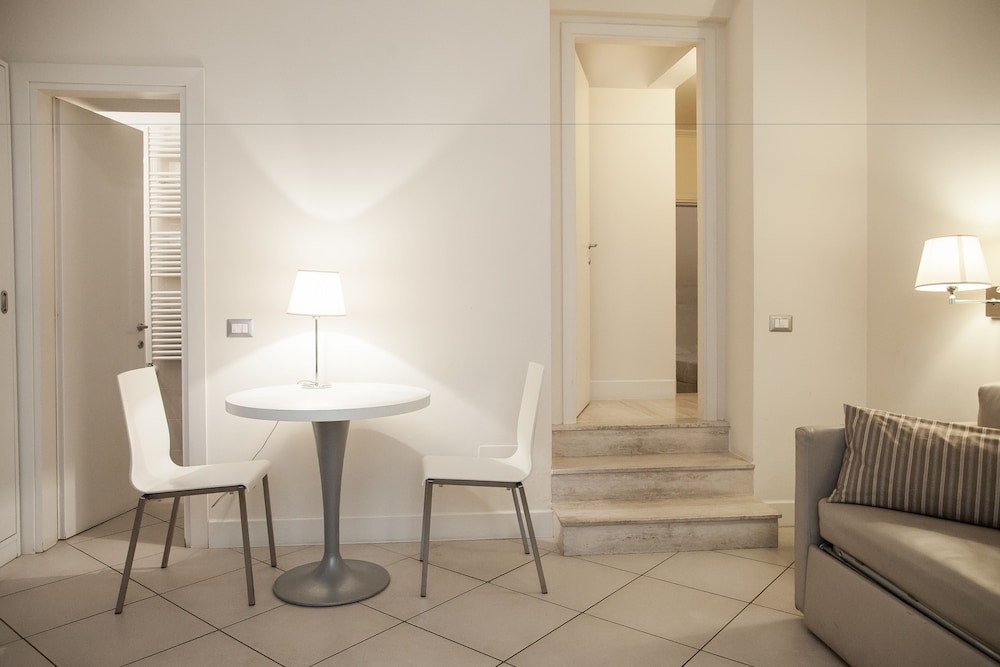 Residenza Fiorentina 18/42