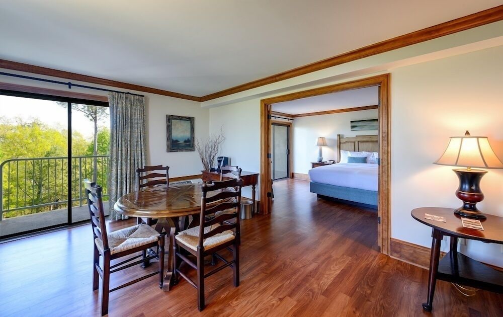 Lanier Islands Legacy Lodge 32/42