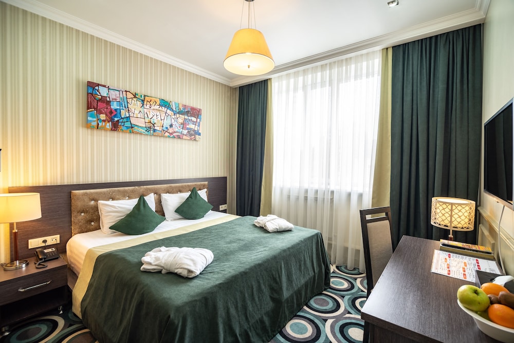 Mildom Hotel 17/36