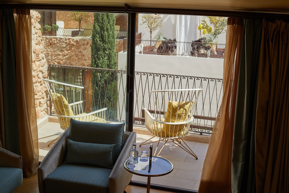 Sa Creu Nova Petit Palais Art and Spa (Adults Only hotel plus 14) 48/72