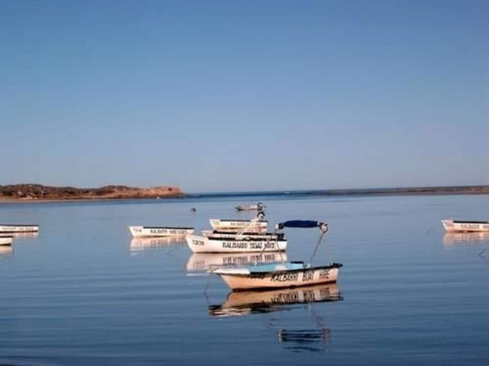 PELICAN'S NEST KALBARRI 29/42