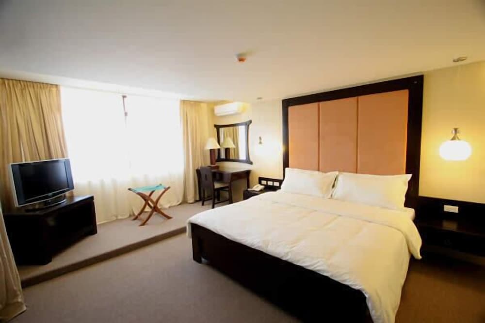 Coron Gateway Hotel Suites 19/50