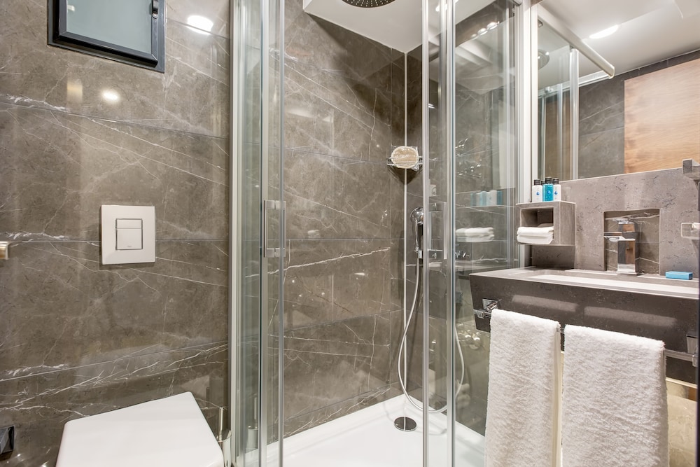 Hay Hotel Alsancak 45/50
