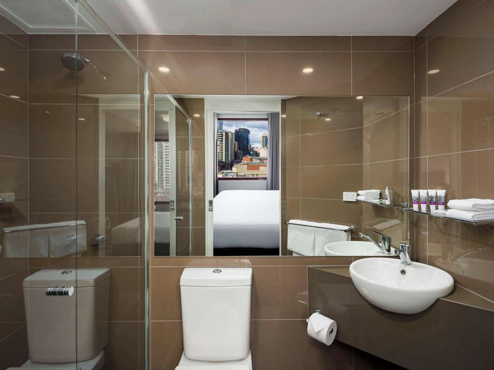 Mercure Melbourne City Centre 59/59