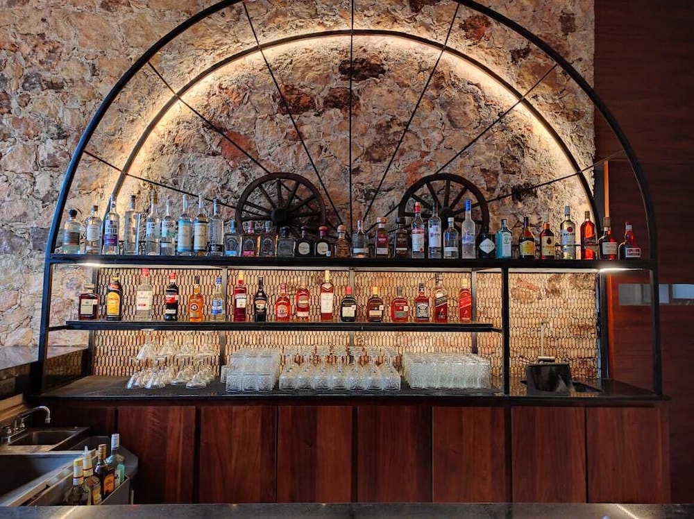 Hacienda Santa Cruz 8/68