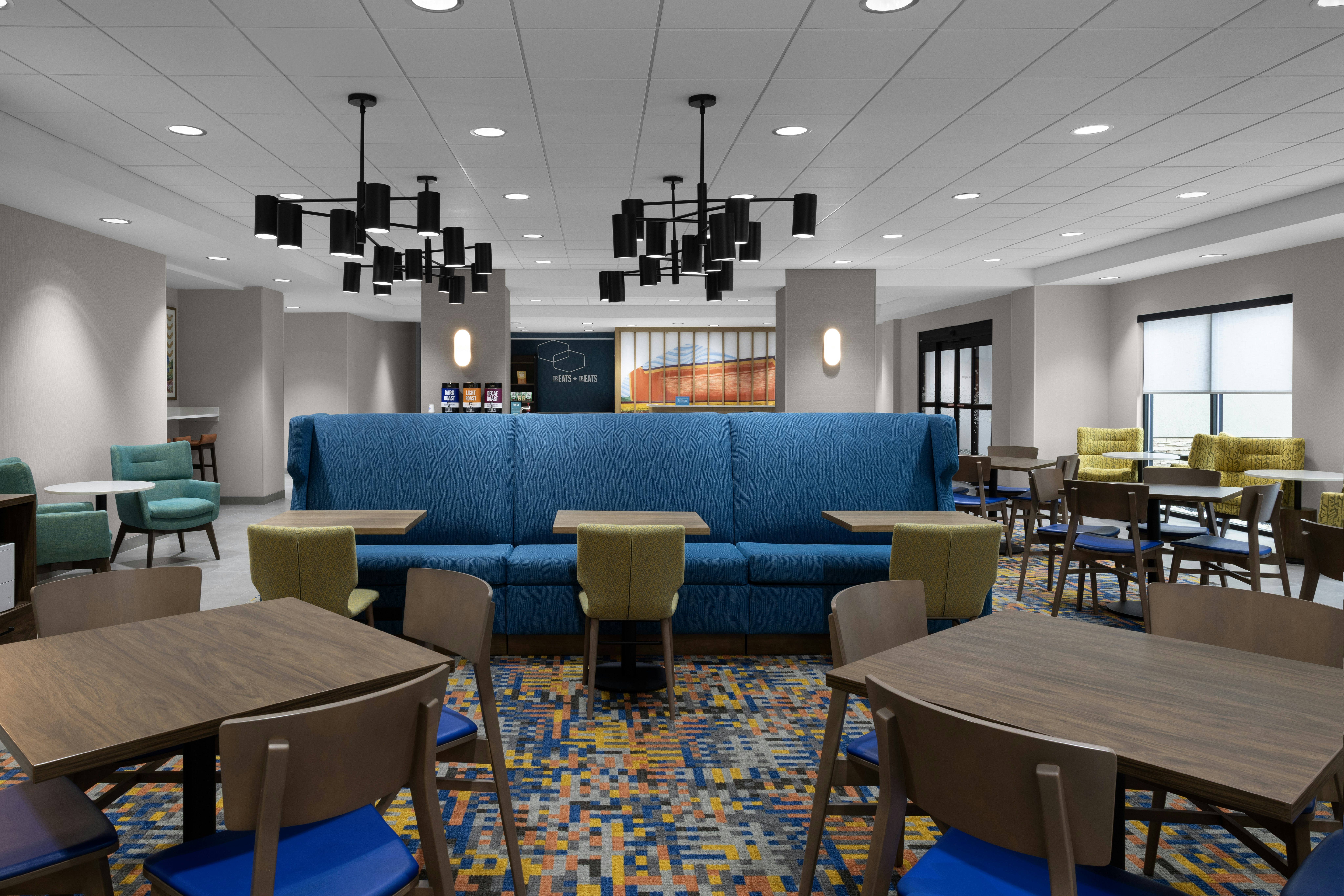 Hampton Inn Dry Ridge 25/37