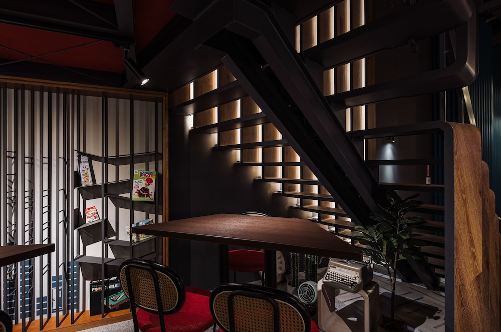Olah Poshtel Taichung Station Hotel 6/36