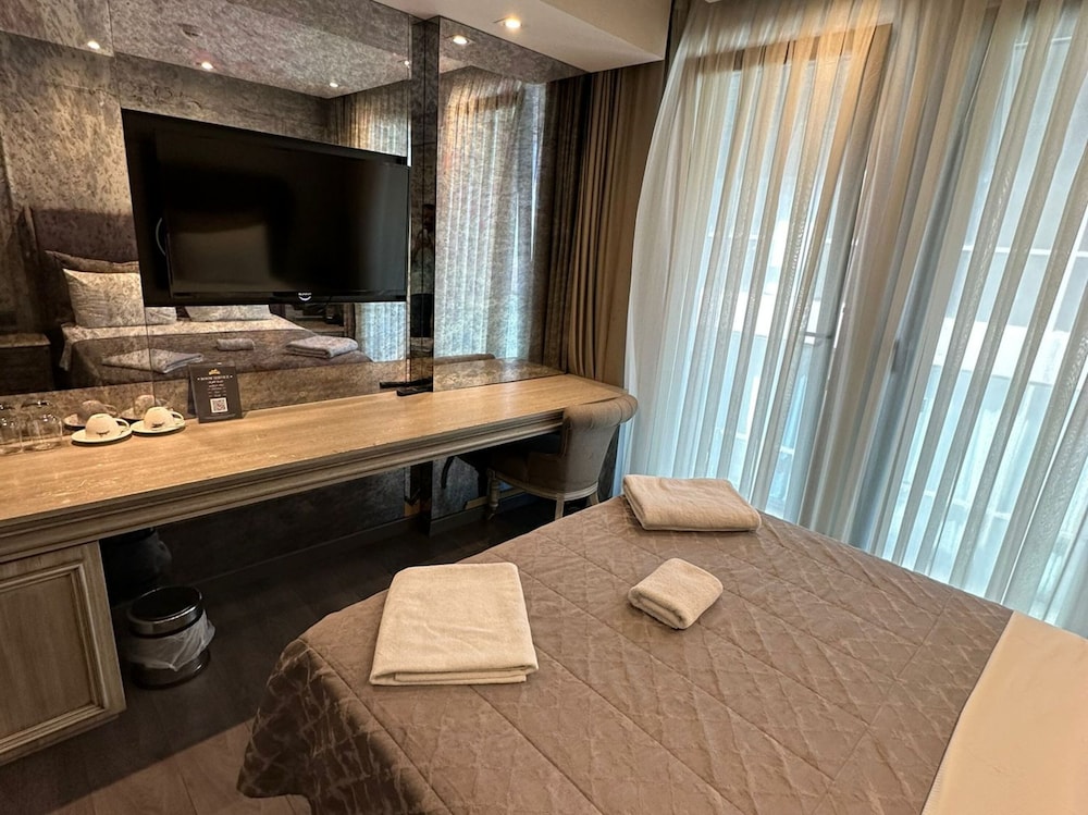 TK Taxim Bosphorus Hotel 42/50
