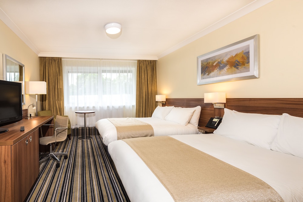 Holiday Inn Lancaster 26/75