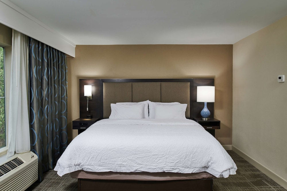 Hampton Inn And Suites Chapel Hill Druham 12/57