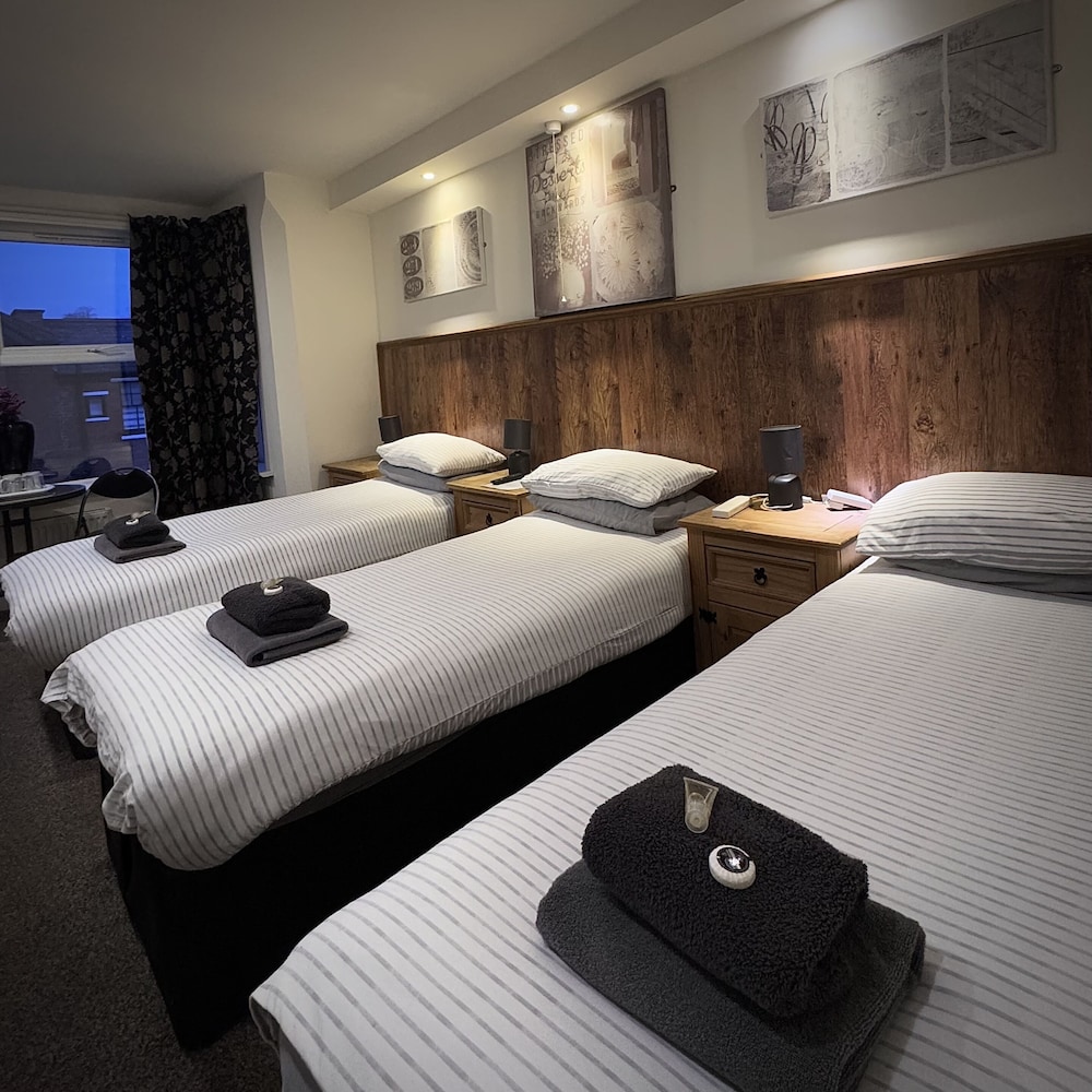 Riverside Hotel Bed and Breakfast 19/48