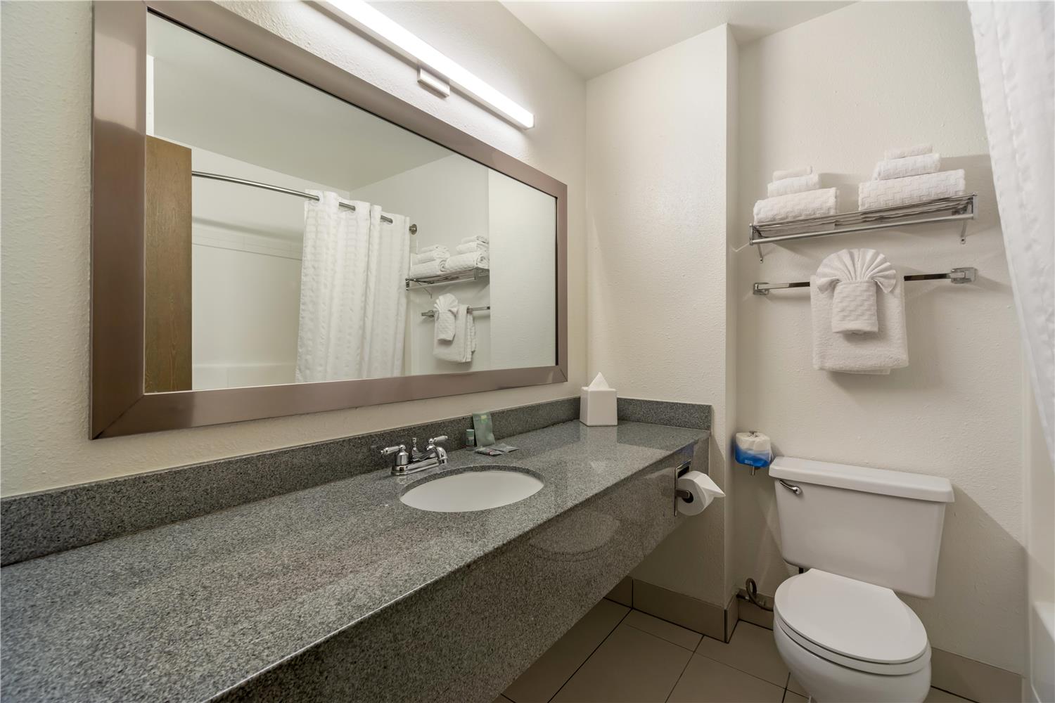 Best Western Seattle Airport Hotel 52/53