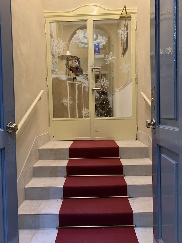 Boutique Hotel Calais Milano 33/63
