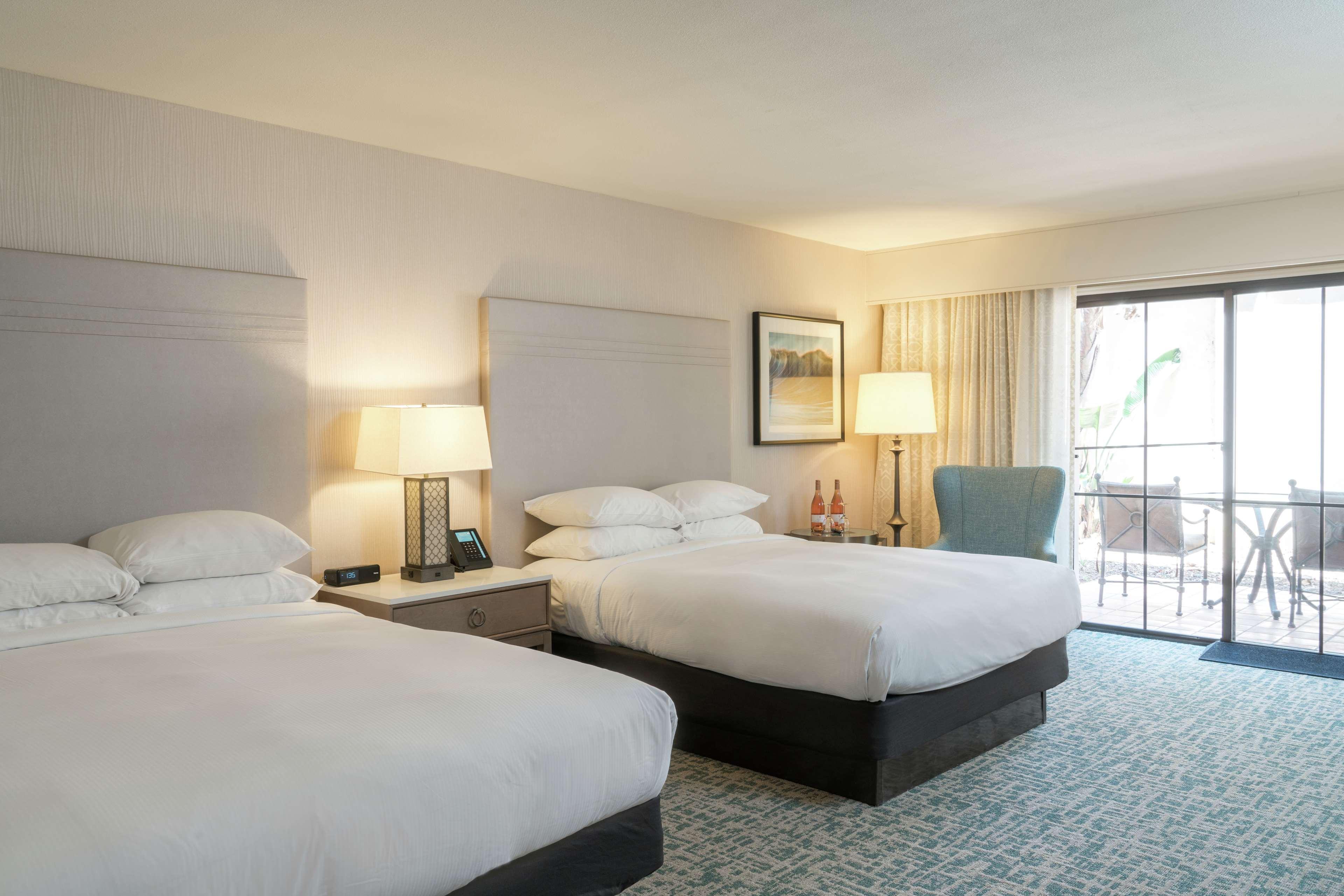 Room, 2 Queen Beds, Resort View, Balcony or Patio