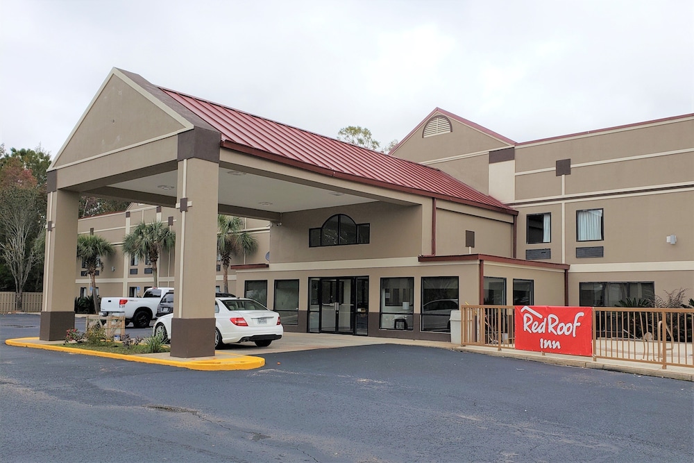 Red Roof Inn Moss Point 2/18