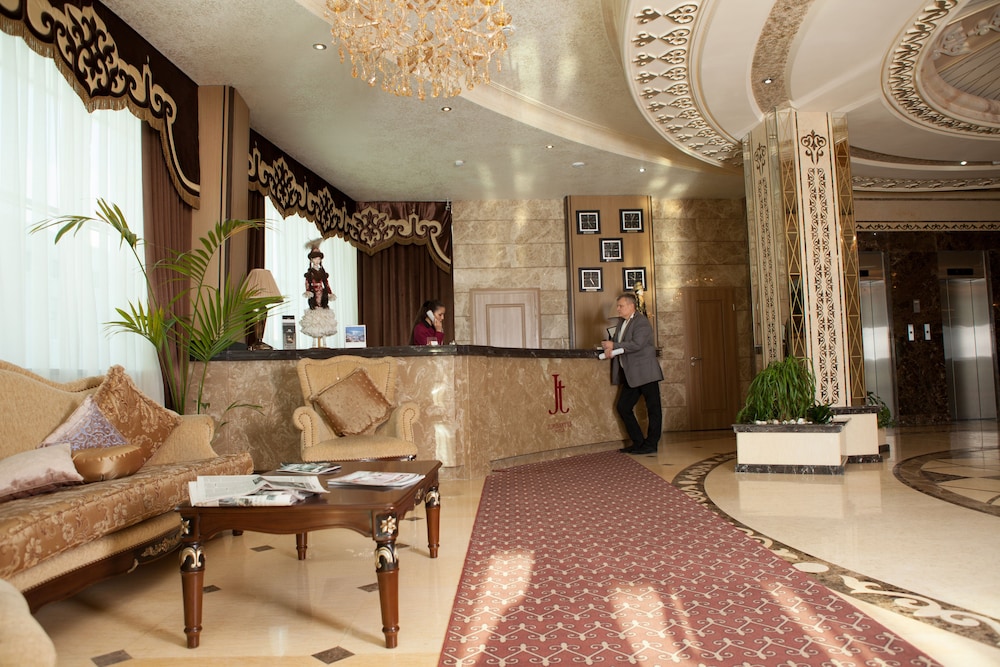 Jumbaktas Hotel 7/75