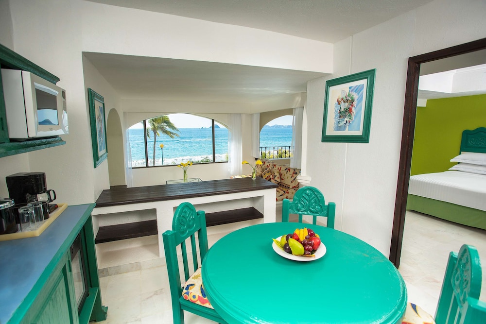 Barcelo Ixtapa 53/78