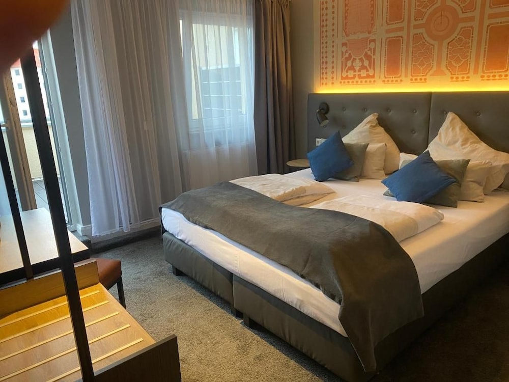 YORS Boutique Hotel 5/36