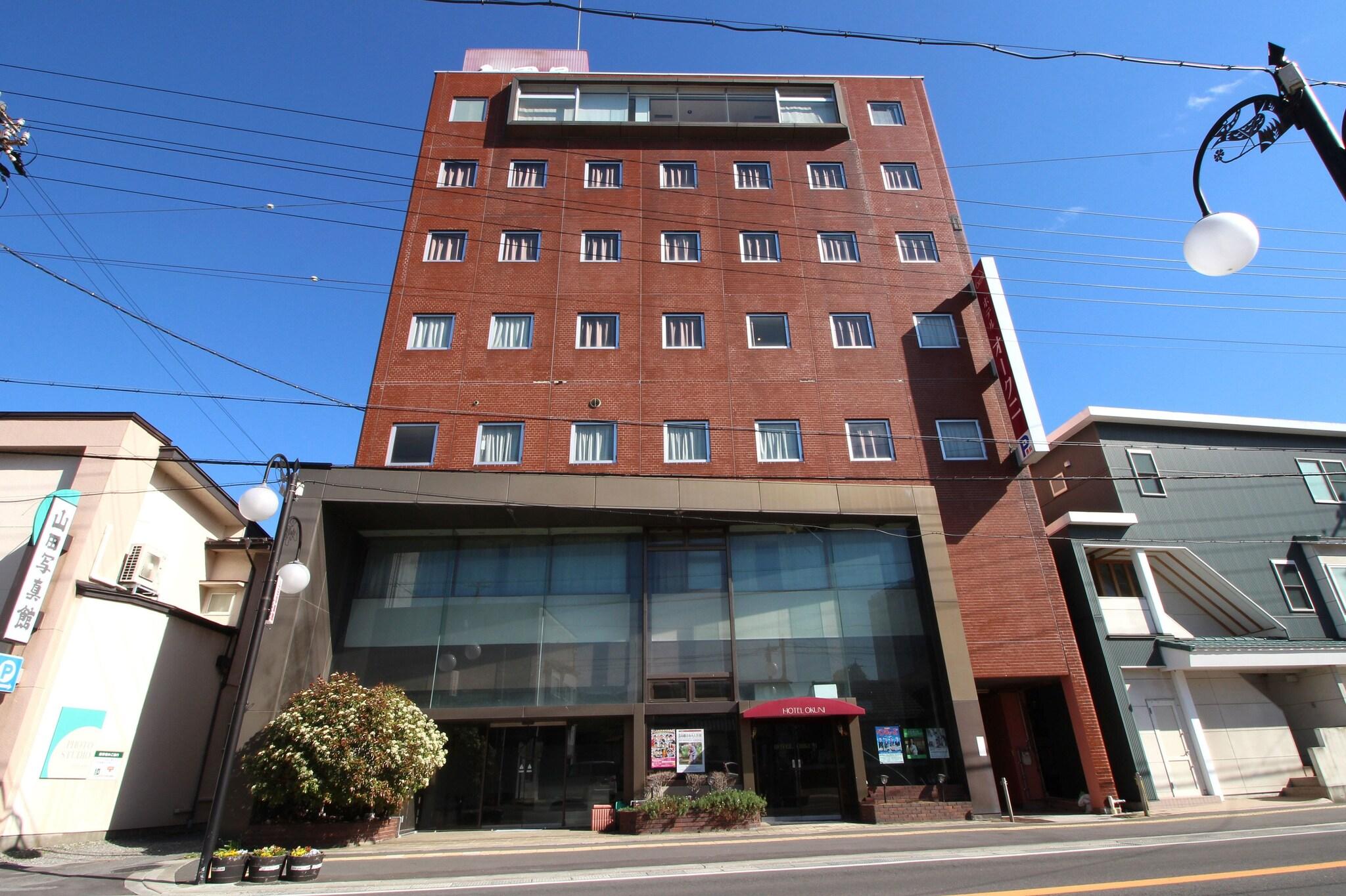Hotel Okuni (Royal Inn Group) 2/27