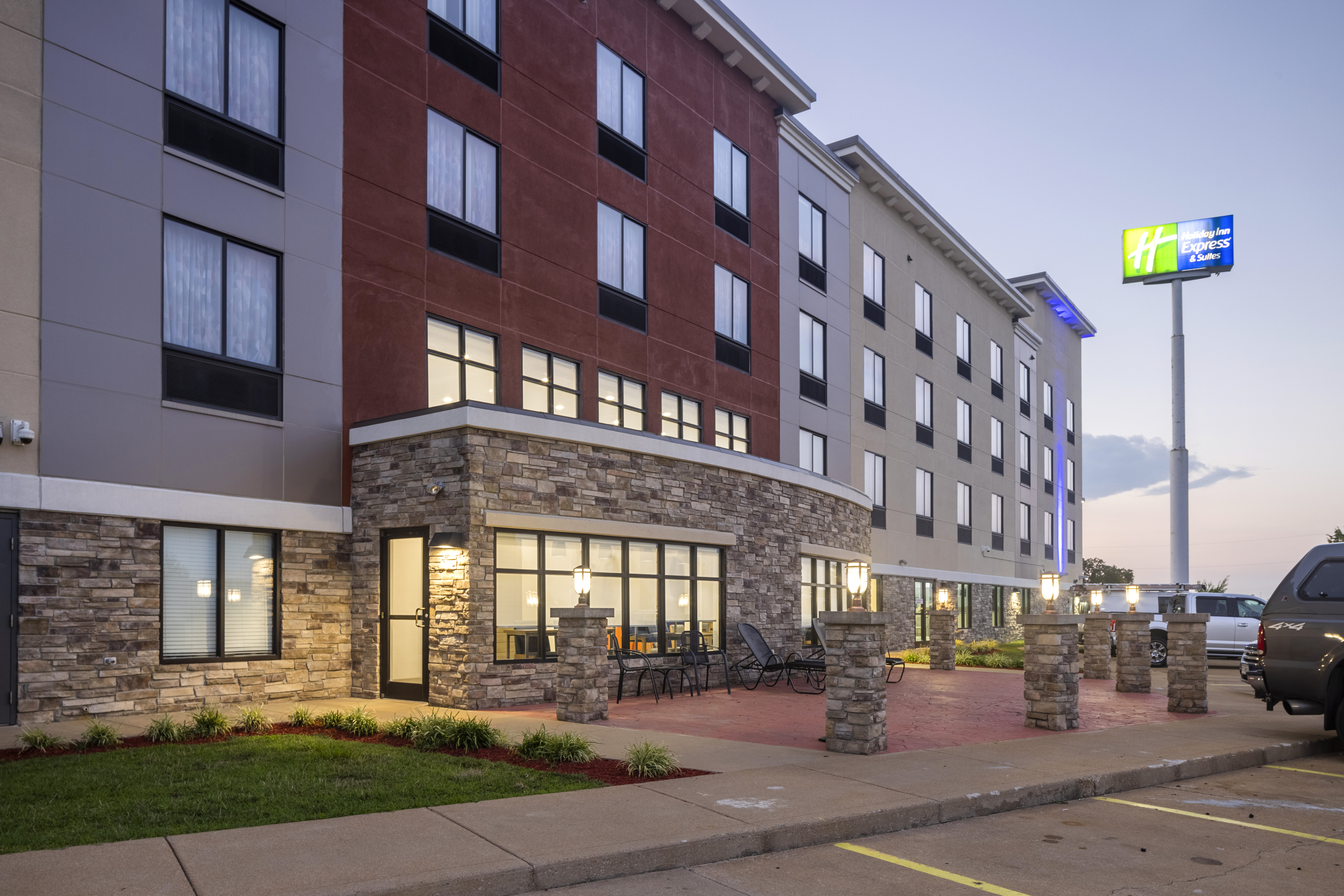Holiday Inn Express Hotel And Suites Festus South St Louis 60/63