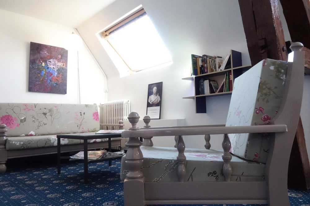 Hotel Central Montargis 28/50