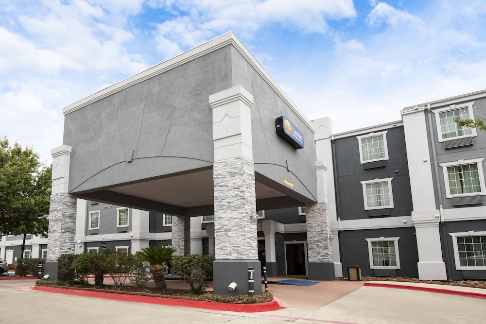 Comfort Inn & Suites Near Medical Center photo4
