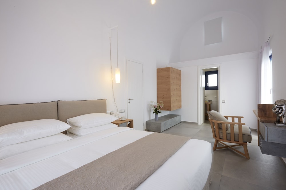 3 BEDROOMS, AQUA, VILLA, 2 DOUBLE AND TWIN BEDS, SEA VIEW, PRIVATE POOL