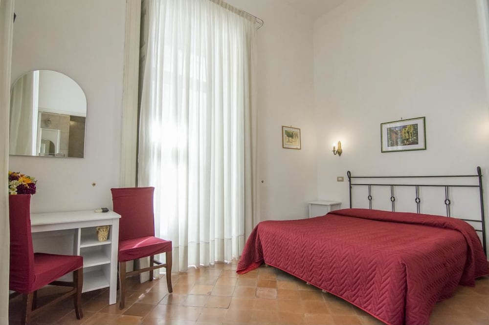 Hotel Fontana 29/65
