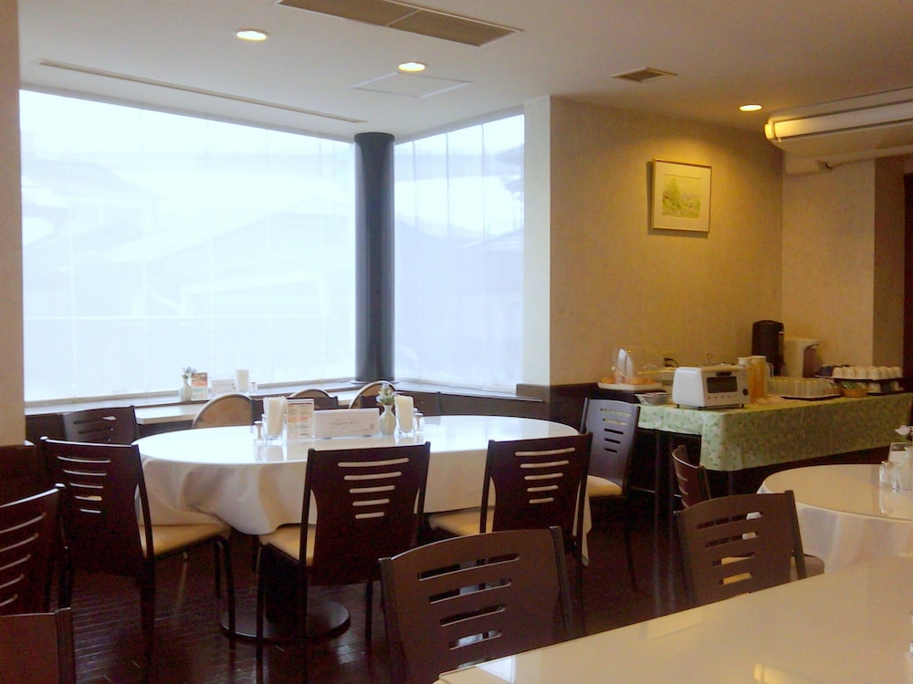Okaya Central Hotel 31/43