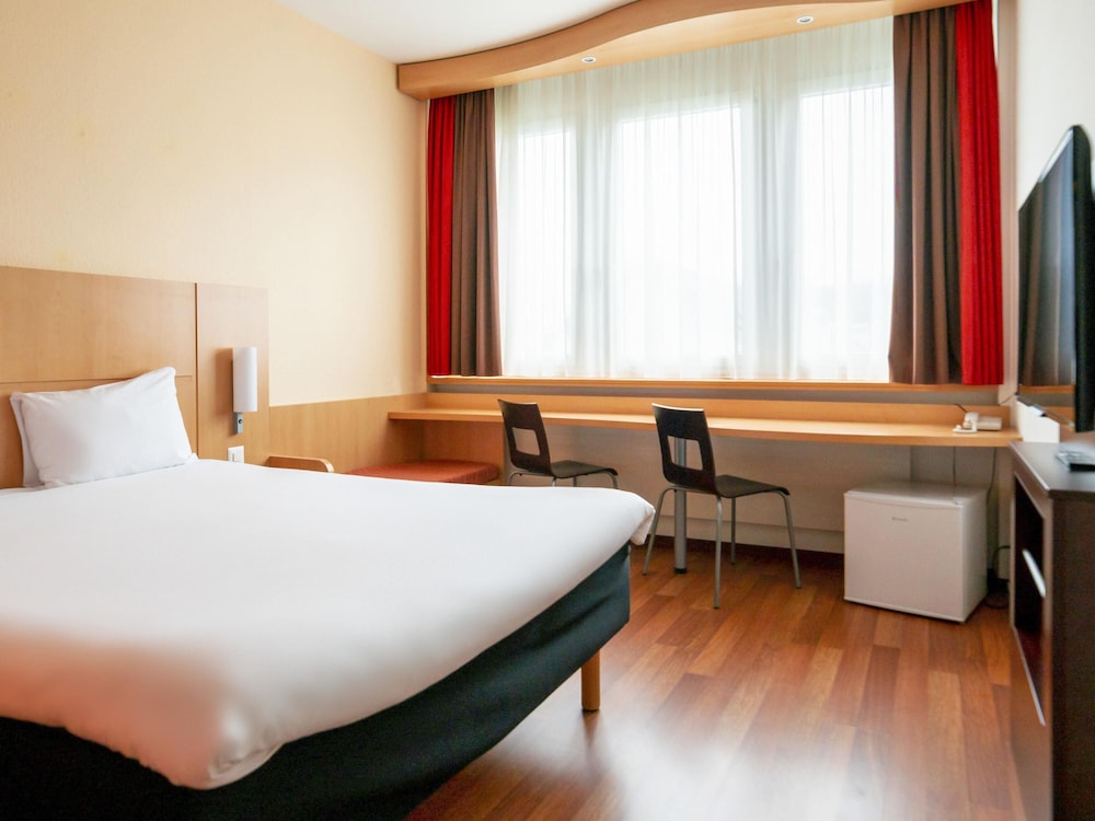 Ibis Luzern Kriens 23/59