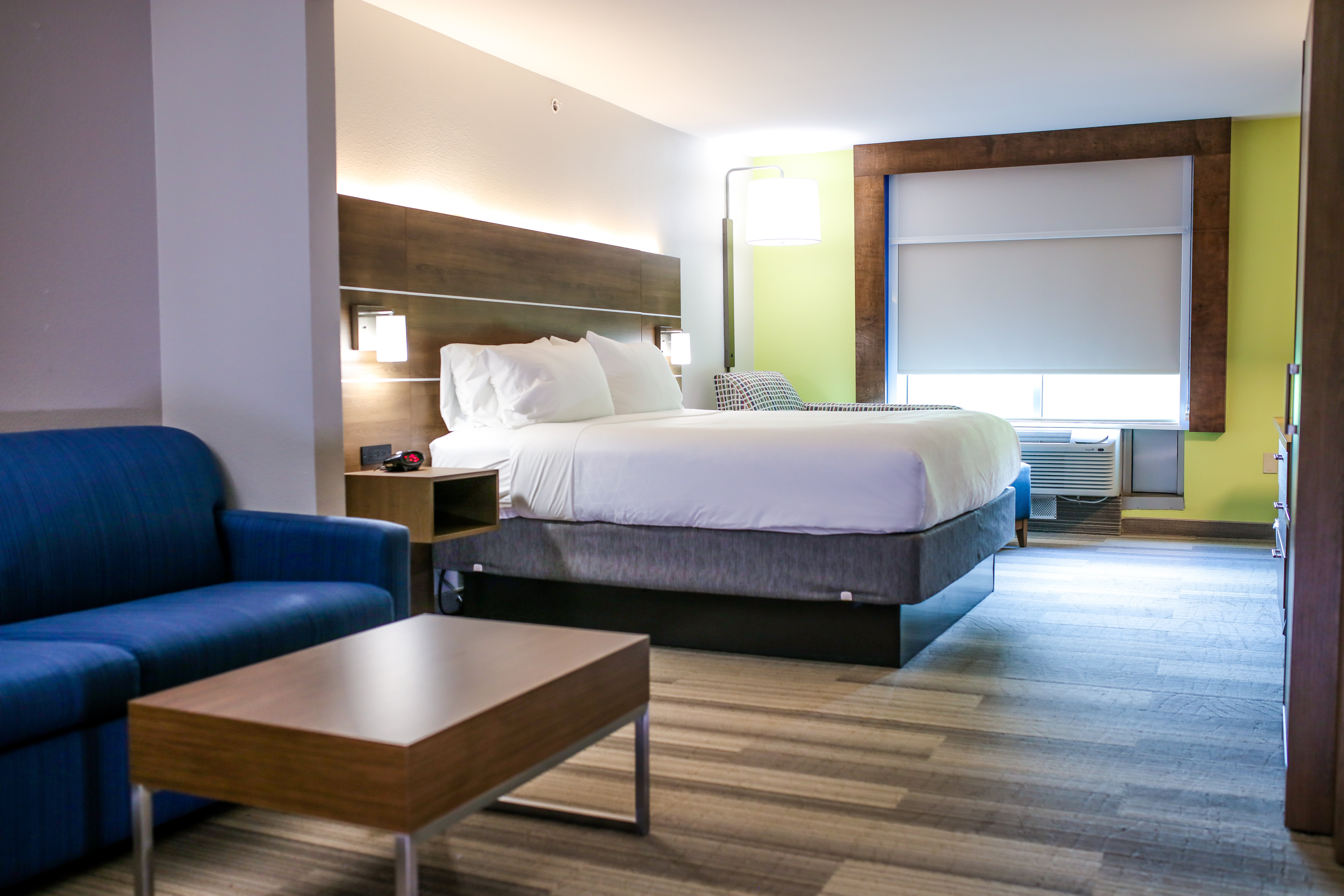 Leisure, King Bed