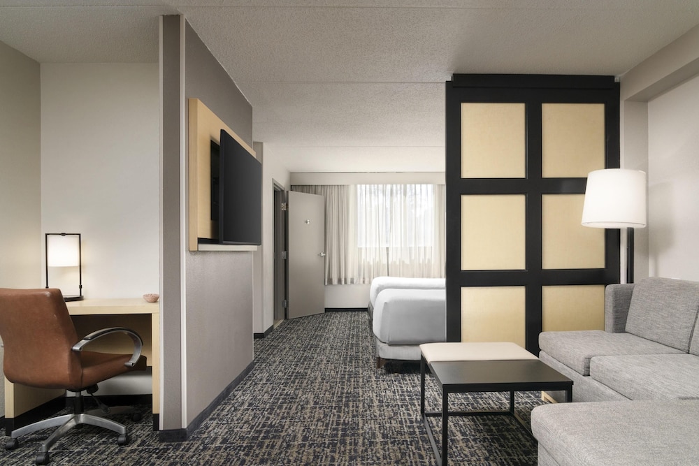 Hyatt Place Richmond/Chester 40/49